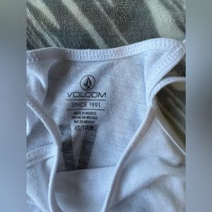 Volcom tank